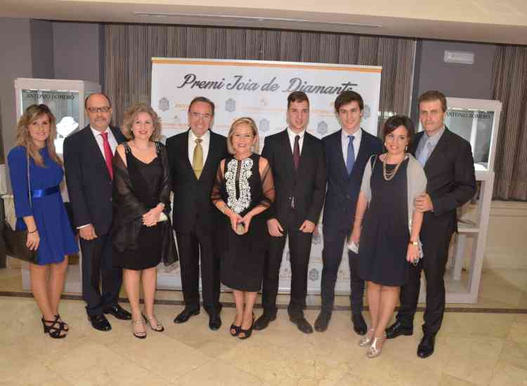 PREMIO JOIA BRILLANTES 16