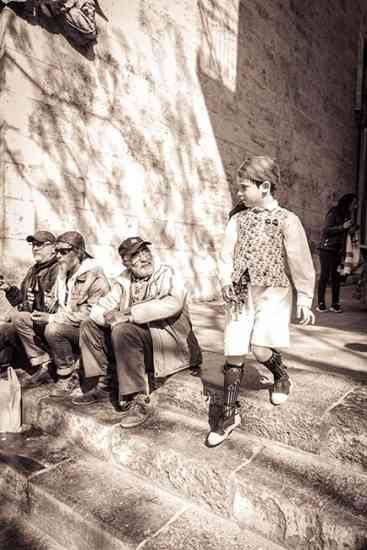 11   GP NUEVO CENTRO INDUMENTARIA I TRADICIO CREUANT MIRADES N   94