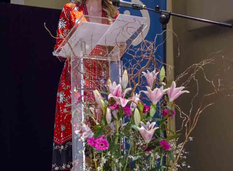 Gala de la mujer   Almirante Cadarso  10 