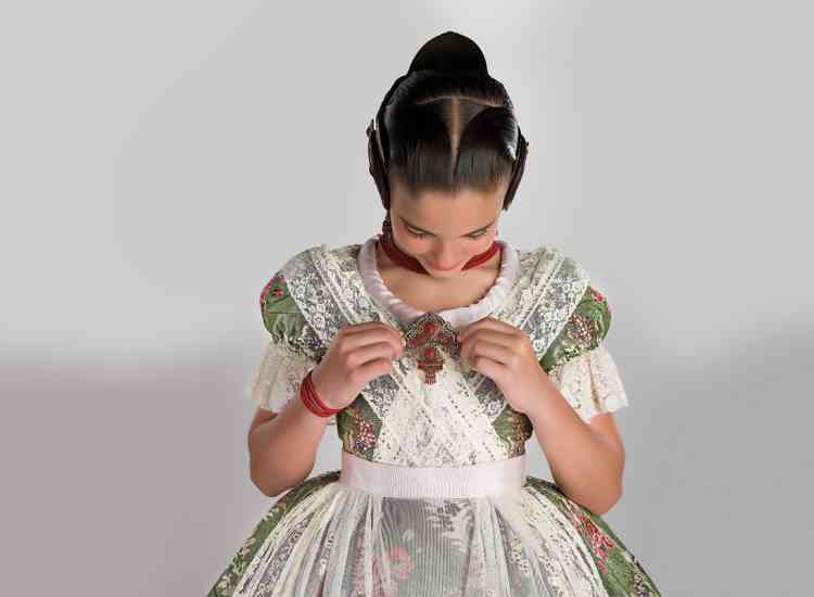 Paula Nieto Maximo Betro  1 