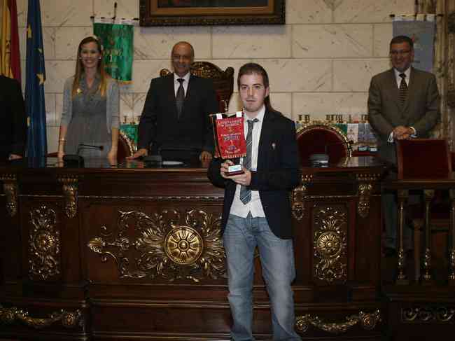 GalaArtistas2012  8 