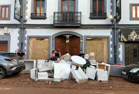 Alan Indumentaria reabre en Benetússer