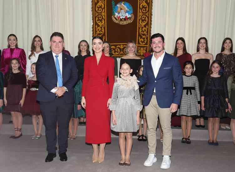 gala indumentaria 26  