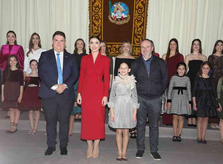 gala indumentaria 26  