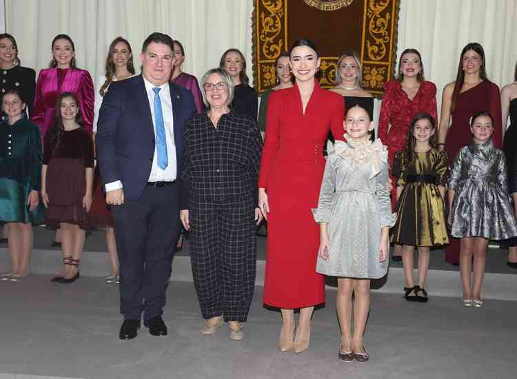 gala indumentaria 26  
