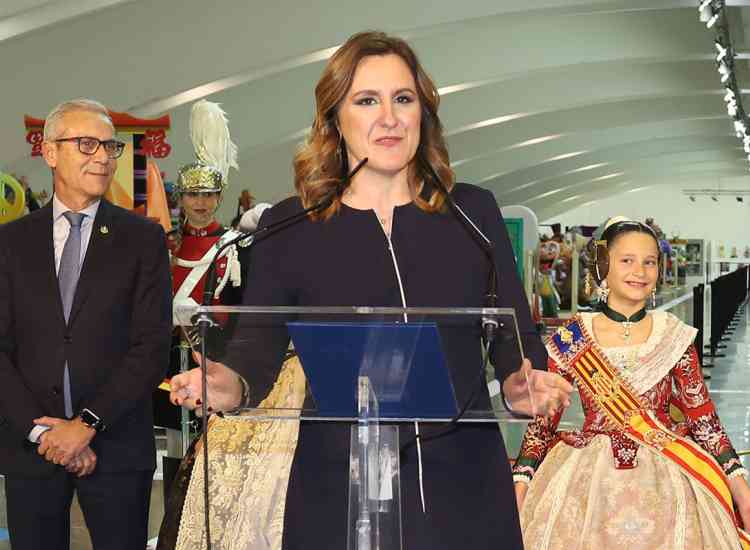 inauguracion exp ninot 2026  