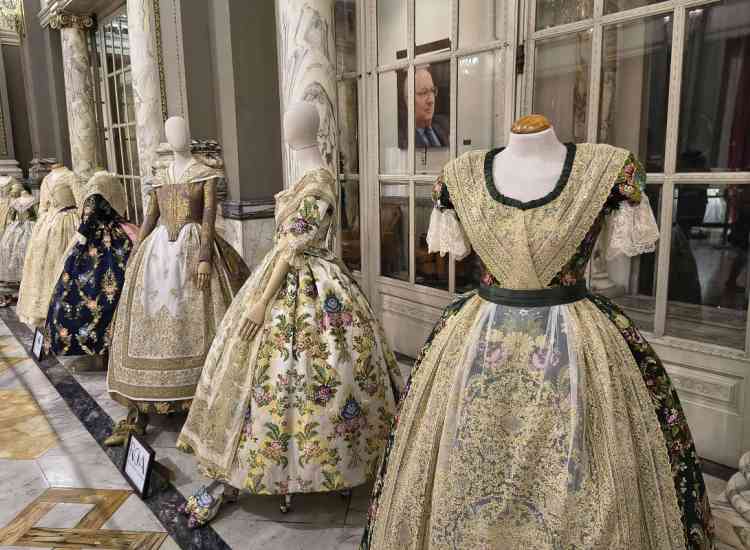 joyas de la indumentaria  