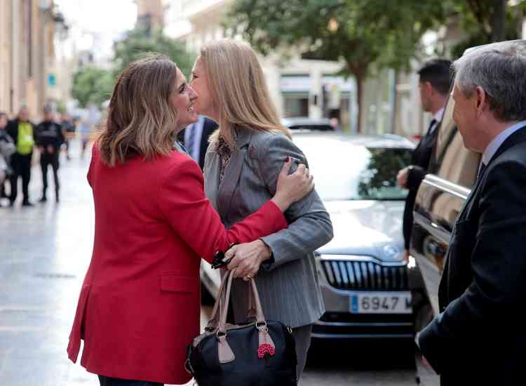 0311 alcaldessa  infanta elena 