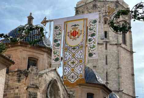 Nueva decoración ornamental para la Ofrenda,