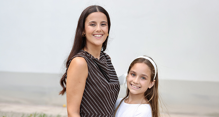 Cristina Montesinos Ferriol y Macarena de la Osa copia